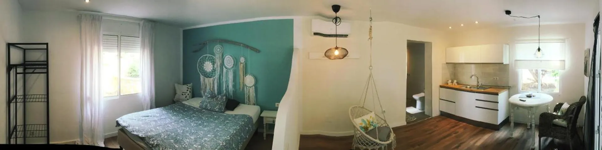 Lovely Guesthouse In Benajarafe Apartment